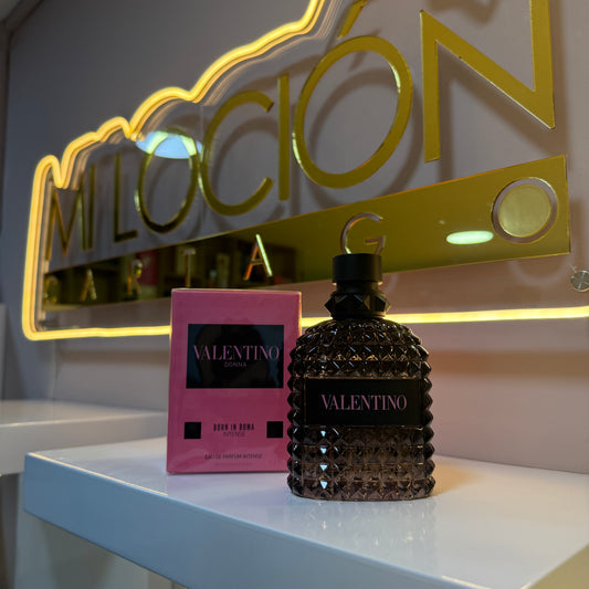 Valentino Donna Born in Roma Intense